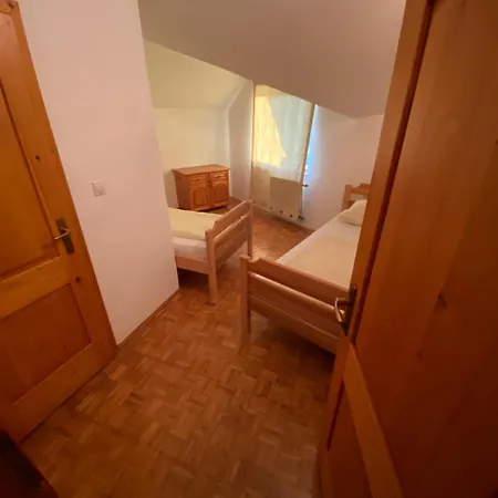 Motel Estrada Cazin Ostrozac (Cazin)