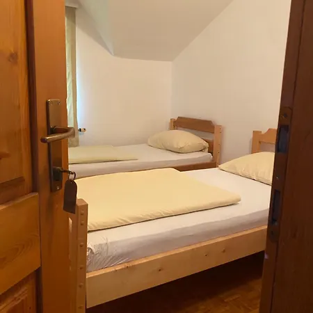 Motel Estrada Cazin Ostrozac (Cazin)